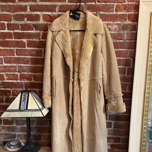 Vintage Jackets & Blazers - Vintage Long Teddy Shearling Coat in Beige